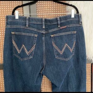 COPY - Wrangler Q baby jeans bootcut